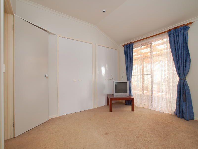 3 Oakwood Drive, Carrum Downs VIC 3201