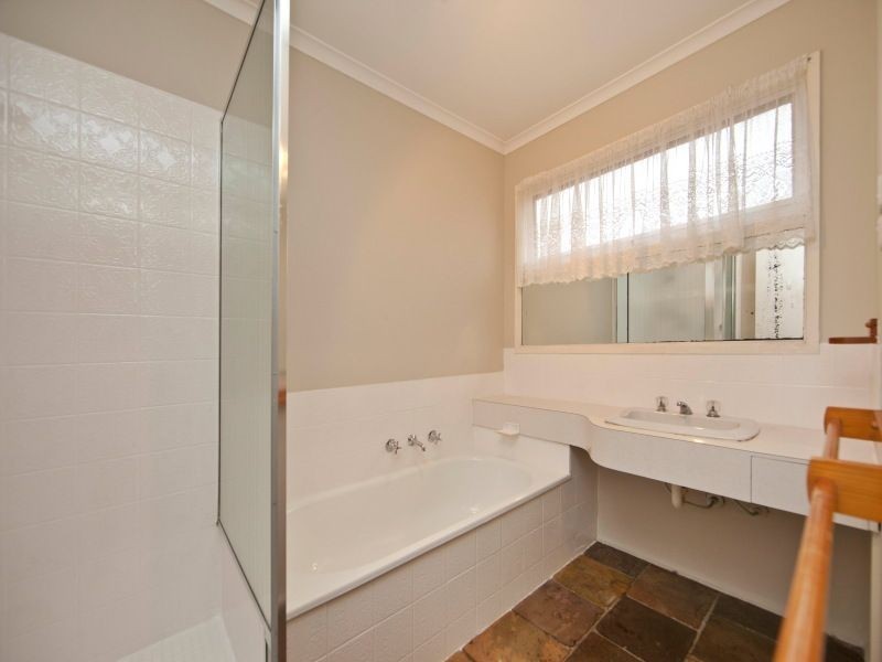 14 Casale Court, Frankston VIC 3199