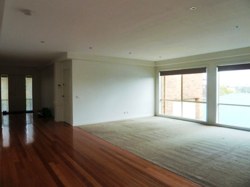 1 Bottlebrush Court, Langwarrin VIC 3910