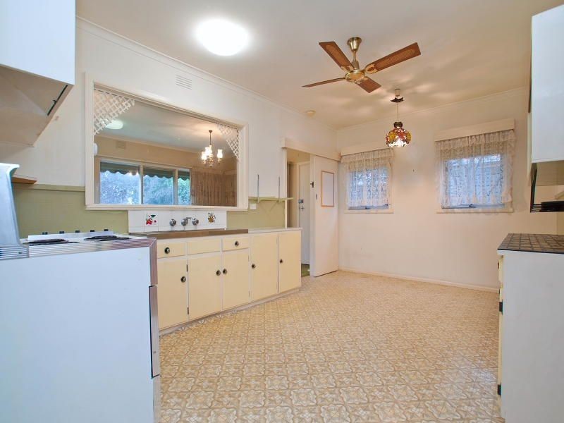 32 Bridges Avenue, Edithvale VIC 3196