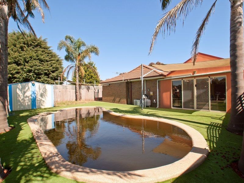 35 Thornbill Drive, Carrum Downs VIC 3201