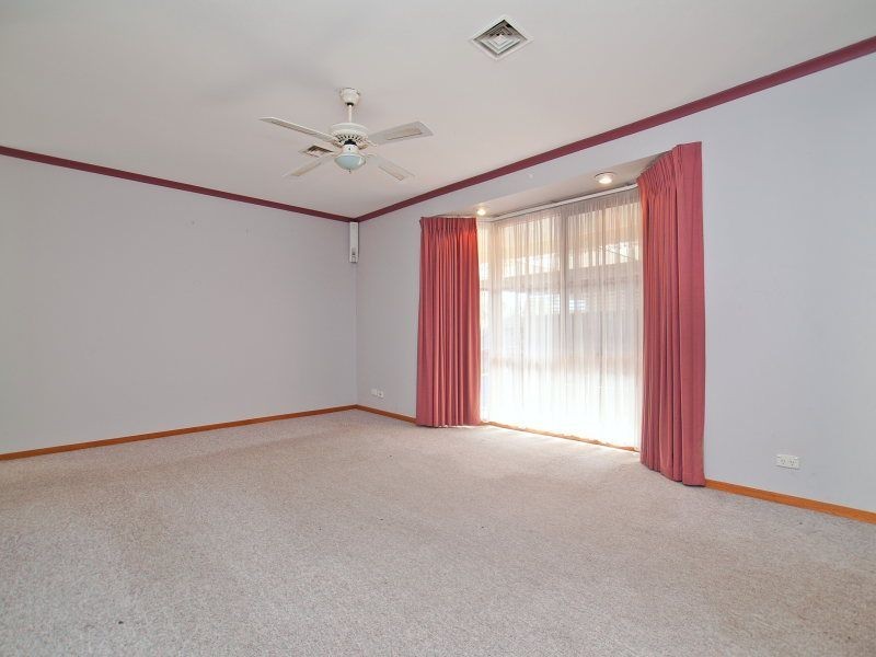 35 Thornbill Drive, Carrum Downs VIC 3201