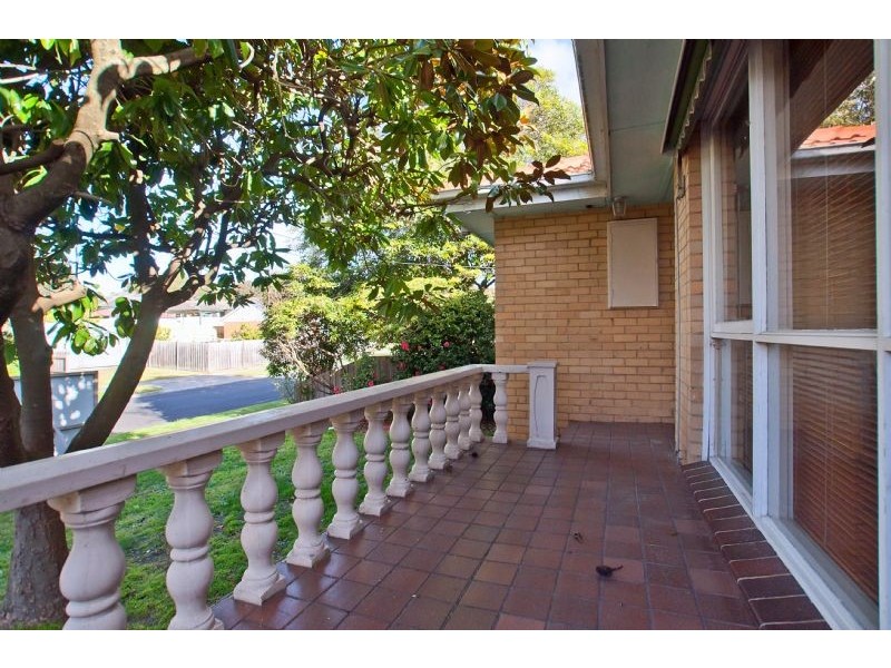 5 Gulwa Avenue, Frankston VIC 3199