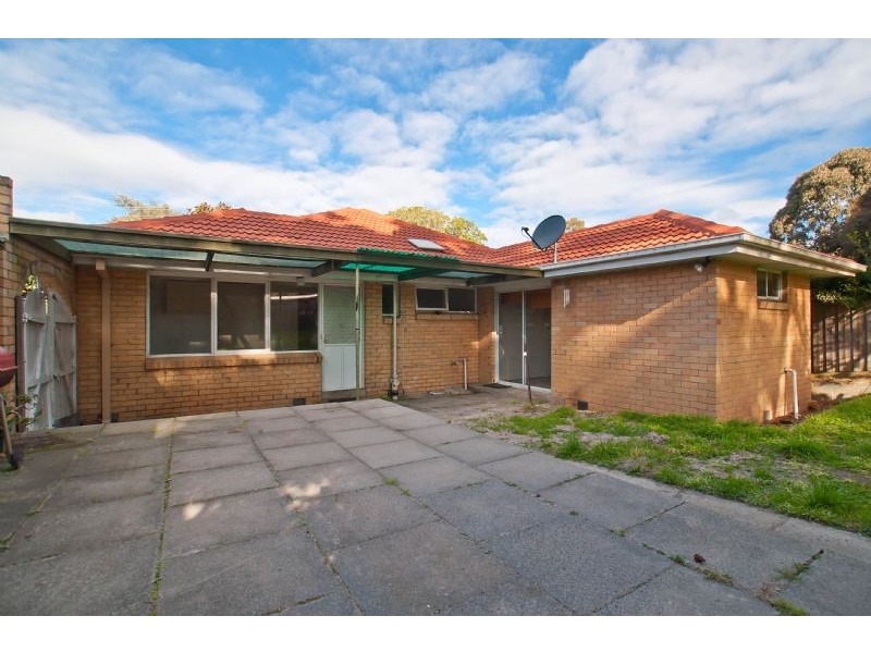 5 Gulwa Avenue, Frankston VIC 3199