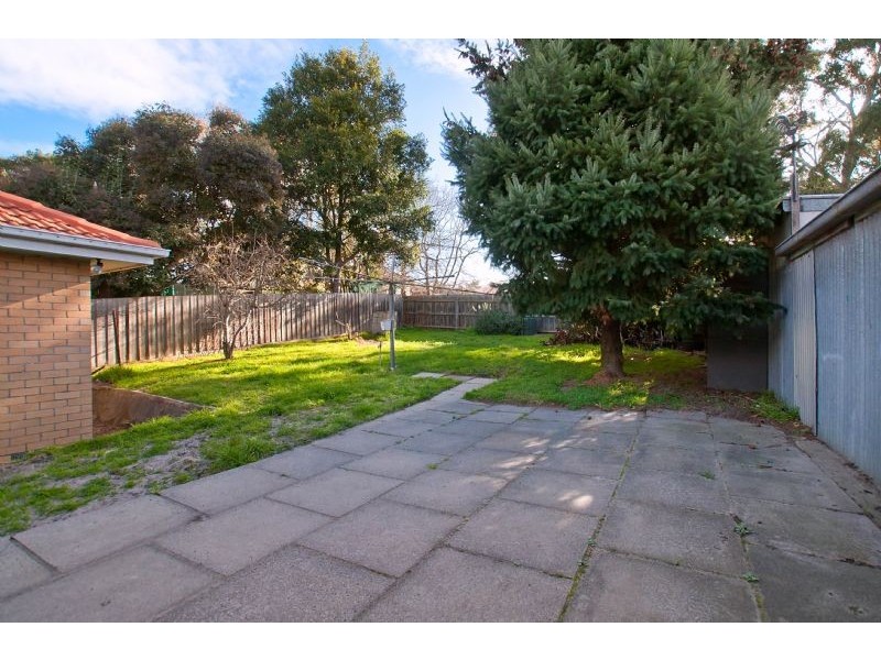 5 Gulwa Avenue, Frankston VIC 3199