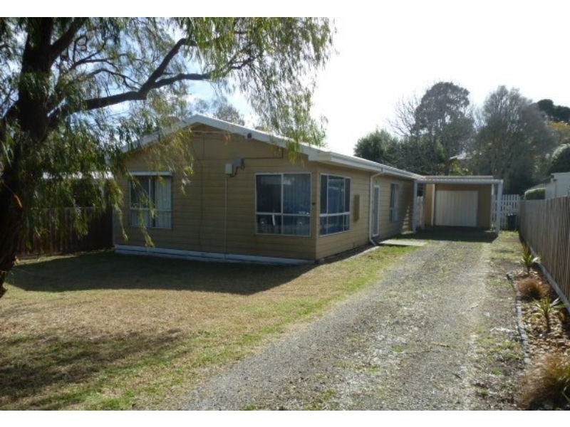 15 Genista Street, Frankston South VIC 3199