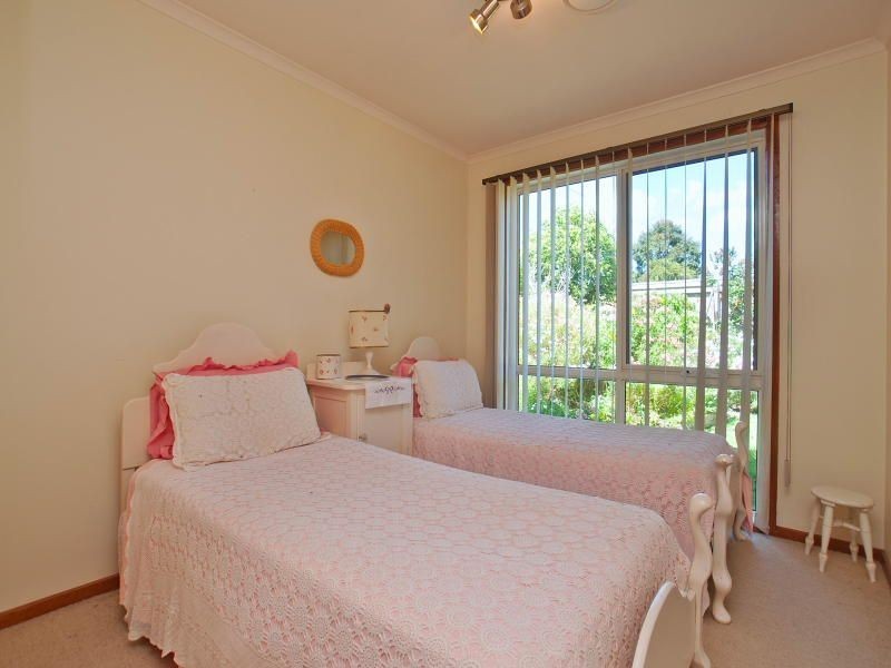 27 Settlers Way, Frankston South VIC 3199