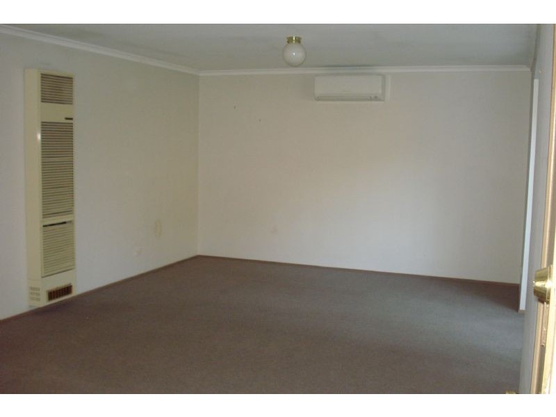 1/9 Meridian Court, Langwarrin VIC 3910