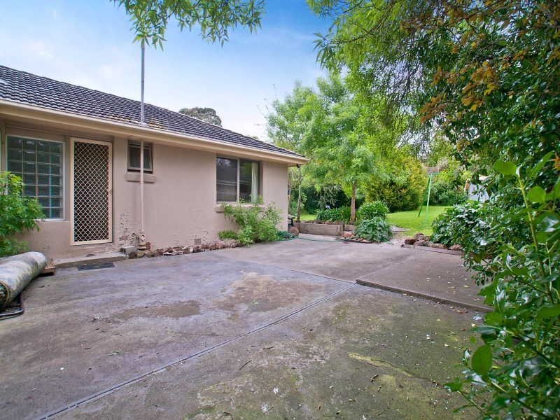 12 Neil Street, Frankston South VIC 3199