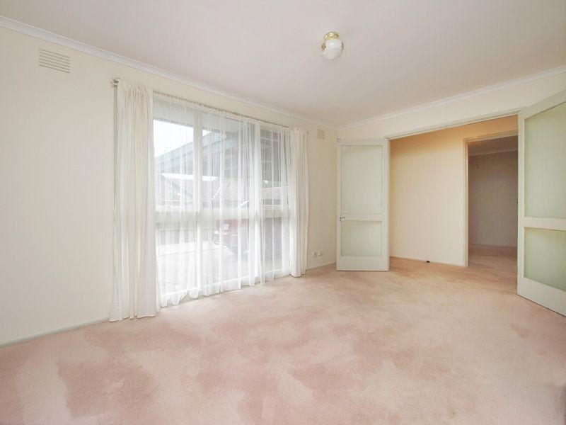 8 Lloyd Street, Langwarrin VIC 3910