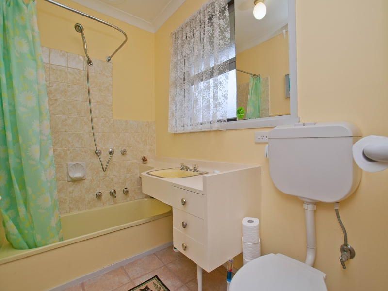 18 Oaklands Crescent, Frankston VIC 3199