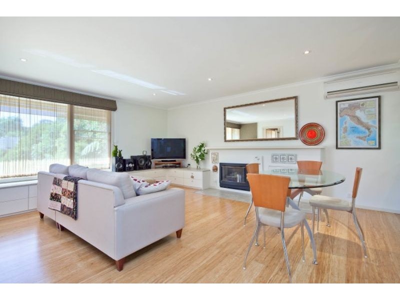 2 Myall Place, Frankston South VIC 3199