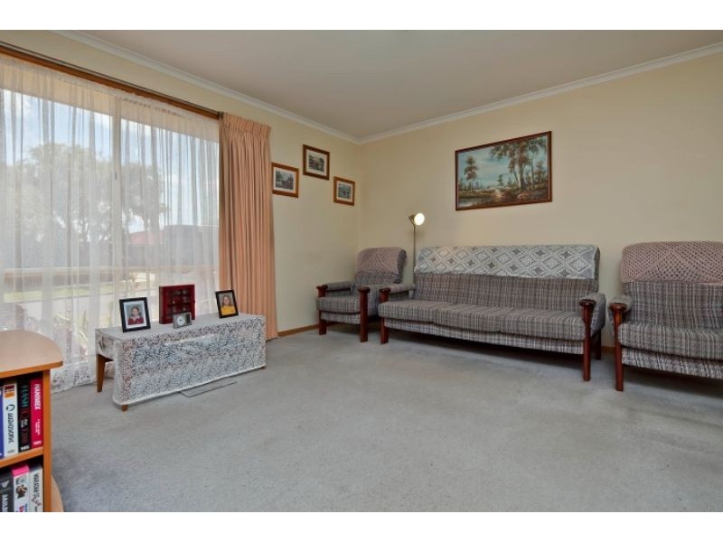 2 Maplewood Court, Carrum Downs VIC 3201