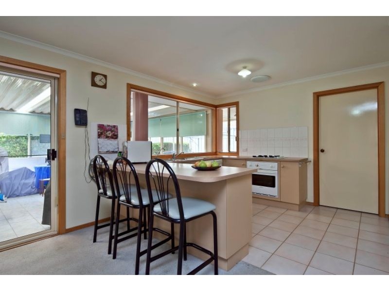 2 Maplewood Court, Carrum Downs VIC 3201