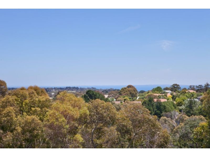 16 Brulu Close, Mount Eliza VIC 3930