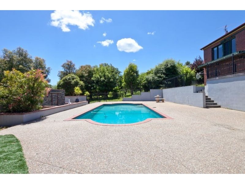 16 Brulu Close, Mount Eliza VIC 3930
