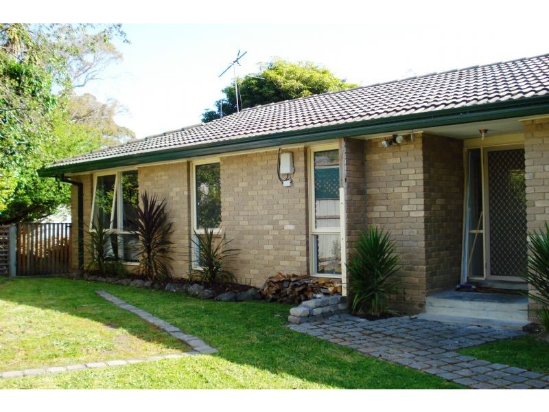 12 Beech Street, Langwarrin VIC 3910