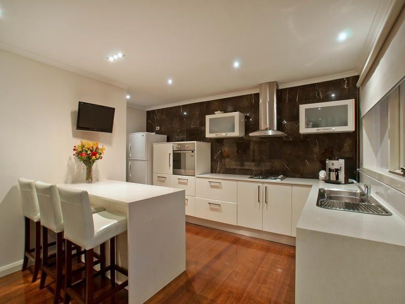 327 Heatherhill Road, Frankston VIC 3199