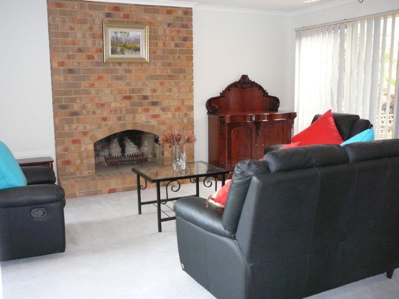17 Greenslopes Drive, Carrum Downs VIC 3201