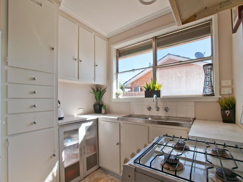 13 Silver Avenue, Frankston North VIC 3200