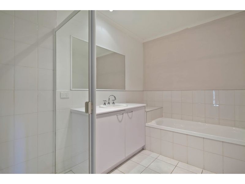 4/3 – 17 Sassafras Drive, Frankston VIC 3199
