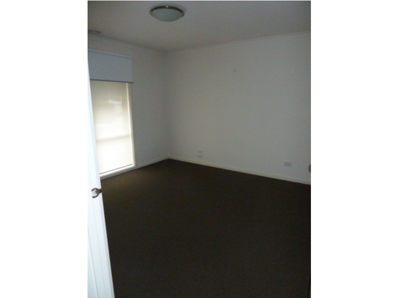 4/1 Brunnings Road, Carrum Downs VIC 3201