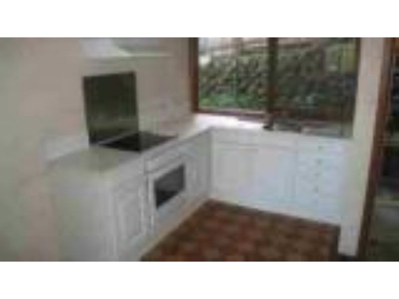 1A Pericoe Street, Frankston VIC 3199