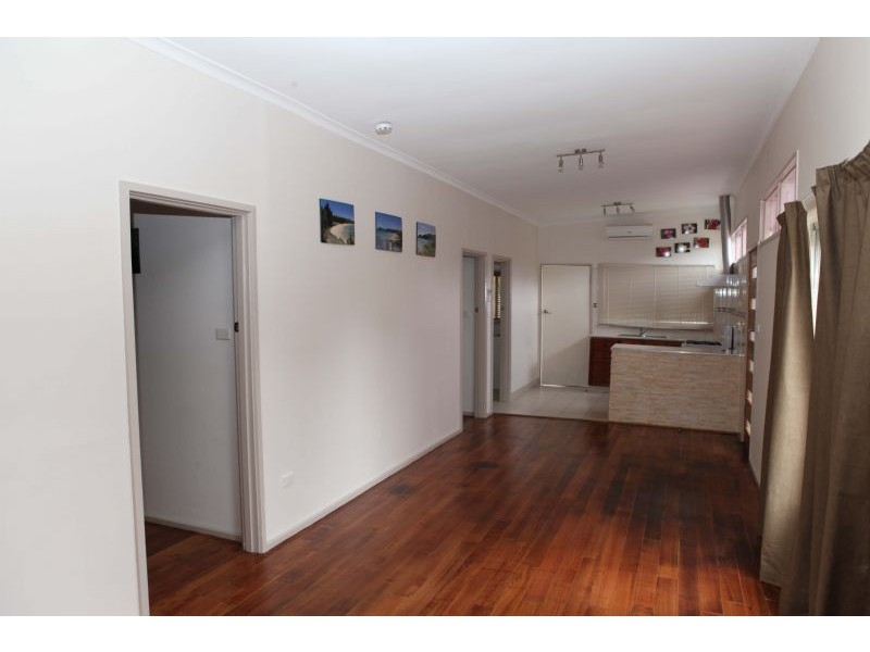 2 Kareela Road, Frankston VIC 3199