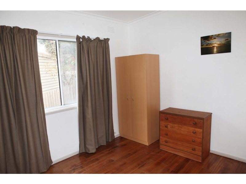 2 Kareela Road, Frankston VIC 3199