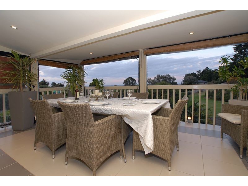 6 Altair Close, Frankston VIC 3199