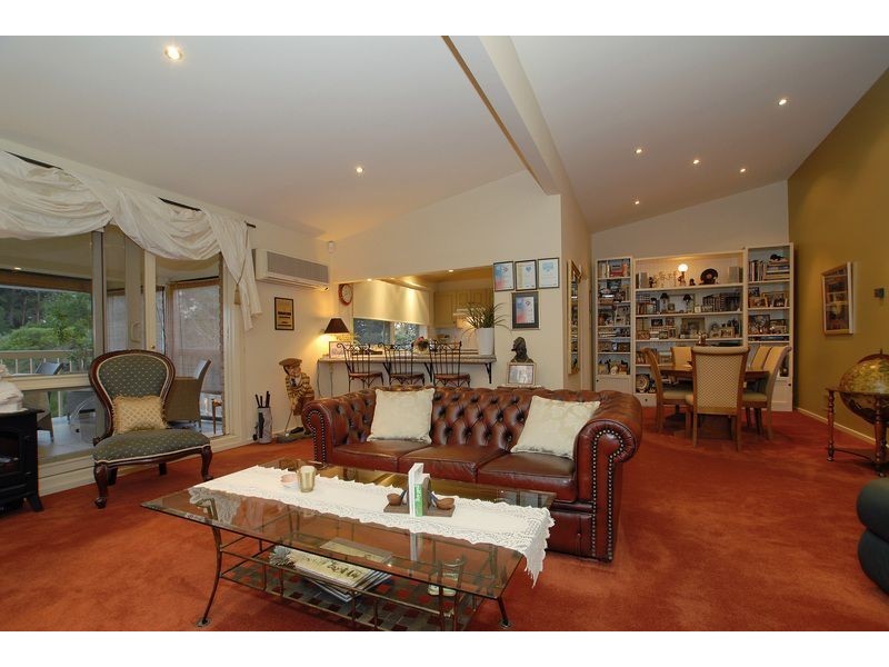 6 Altair Close, Frankston VIC 3199