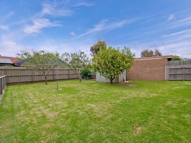 9 Isabella Crescent, Frankston VIC 3199