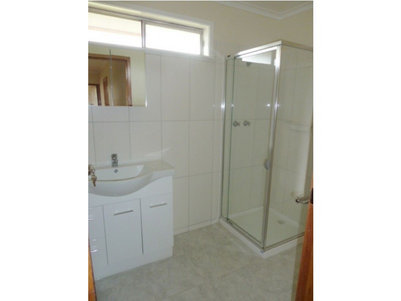 106 Excelsior Drive, Frankston North VIC 3200
