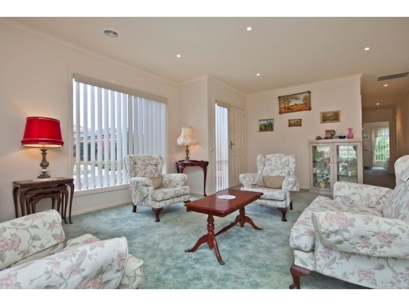 34/85 Ashleigh Avenue, Frankston VIC 3199