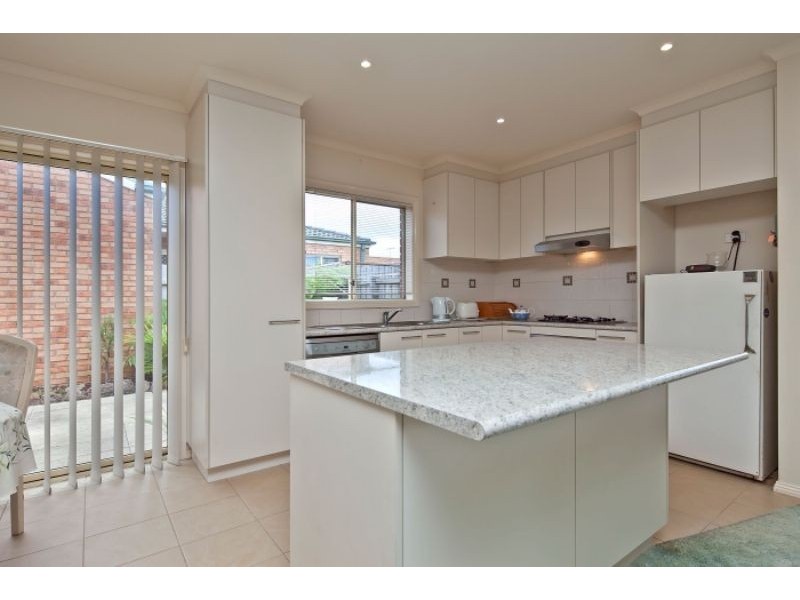 34/85 Ashleigh Avenue, Frankston VIC 3199