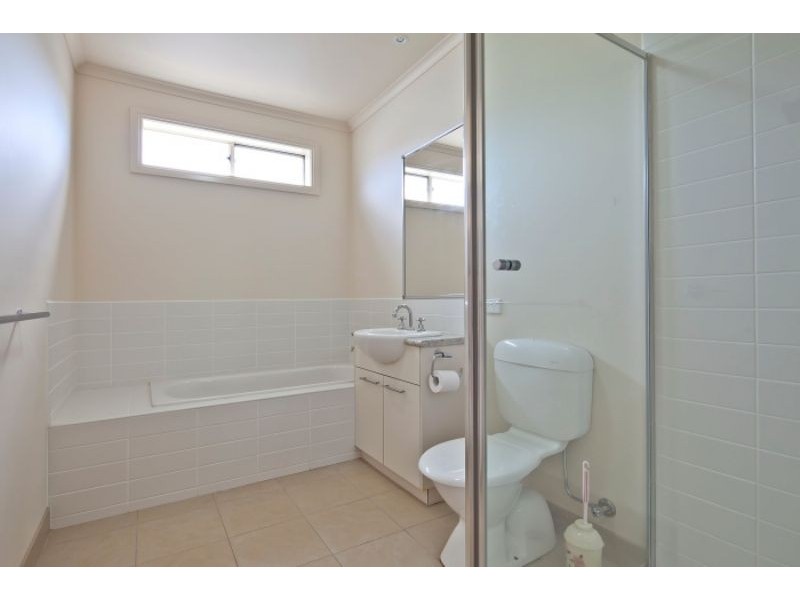 34/85 Ashleigh Avenue, Frankston VIC 3199