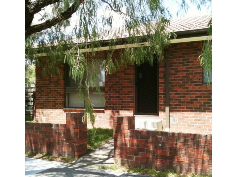 1/1A Alice Grove, Frankston VIC 3199