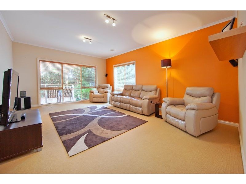 56 Escarpment Drive, Frankston South VIC 3199
