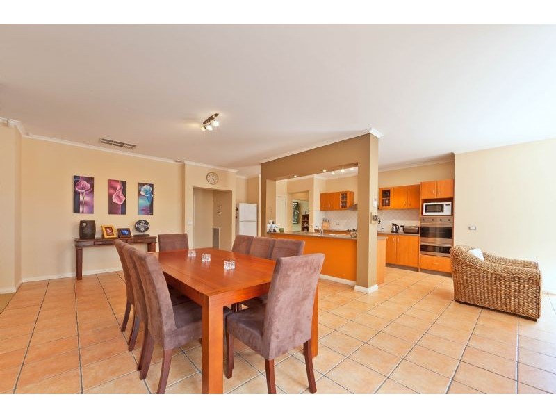 56 Escarpment Drive, Frankston South VIC 3199