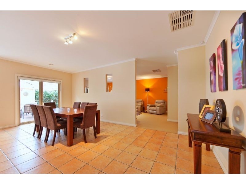 56 Escarpment Drive, Frankston South VIC 3199