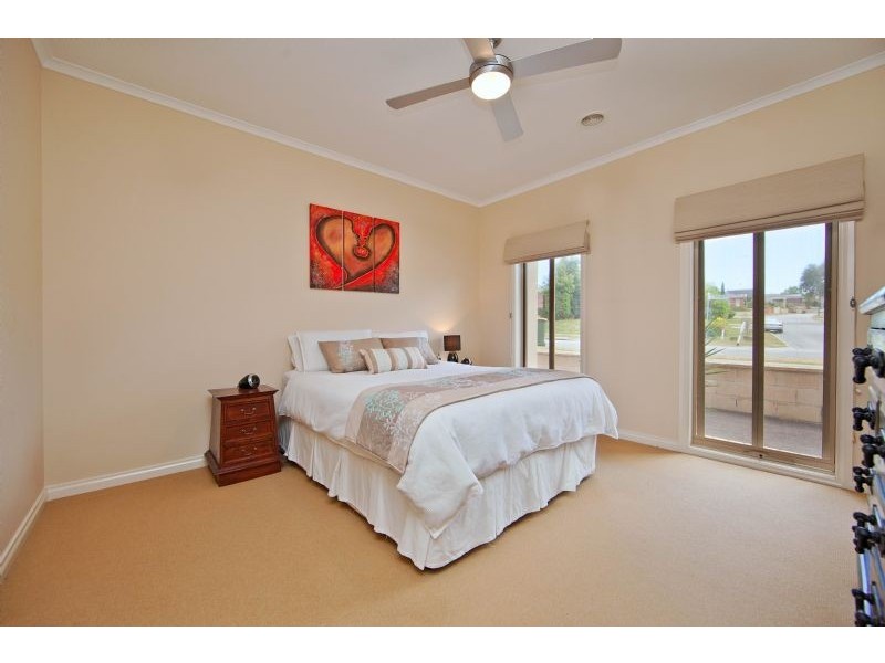 56 Escarpment Drive, Frankston South VIC 3199