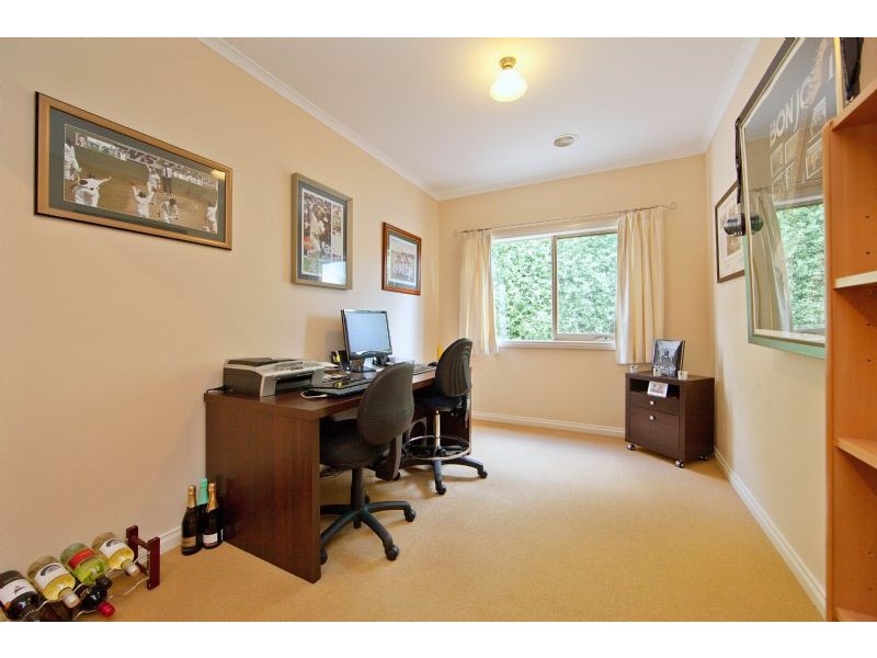 56 Escarpment Drive, Frankston South VIC 3199