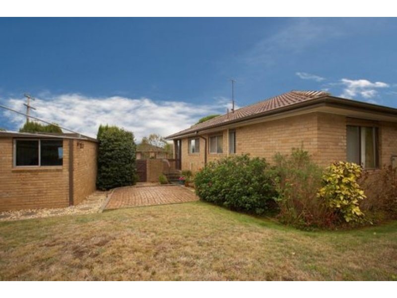 30 Wolsley Avenue, Frankston VIC 3199