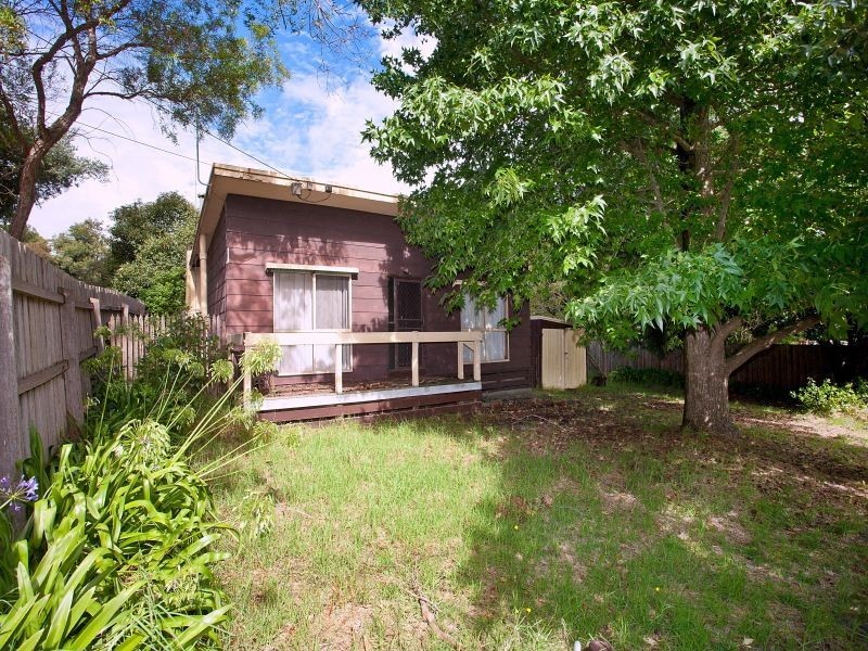 17 Robinia Street, Frankston VIC 3199