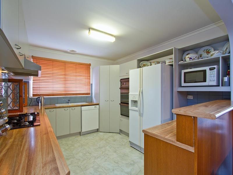 66 Gairloch Drive, Frankston VIC 3199