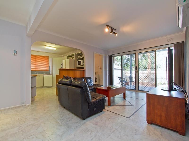 66 Gairloch Drive, Frankston VIC 3199
