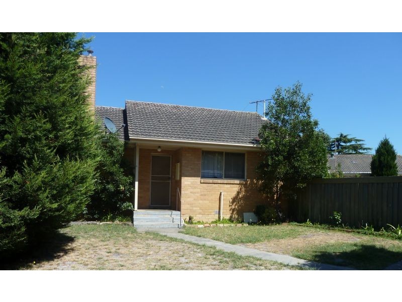 17 Monterey Boulevard, Frankston North VIC 3200