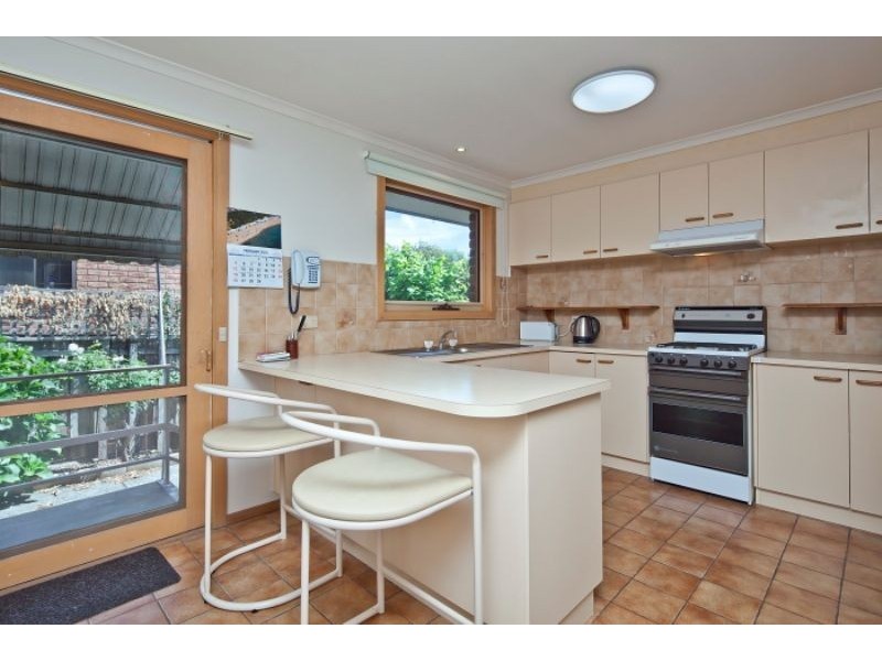 1a Corio Avenue, Frankston VIC 3199