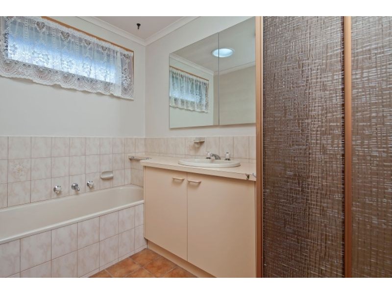 1a Corio Avenue, Frankston VIC 3199