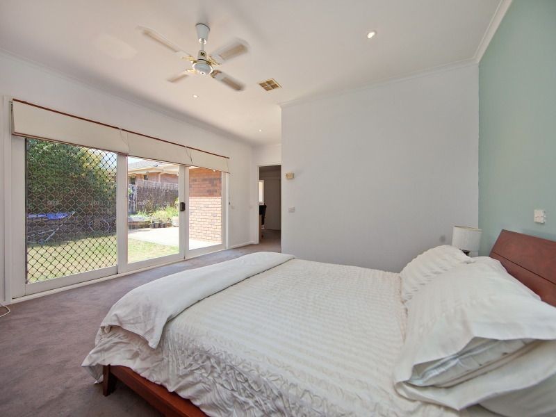 52 Ferndale Drive, Frankston VIC 3199